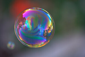 Science of bursting bubbles has its bubble burst 